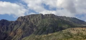 Kargapazari Mountains