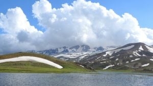 geyik mountains