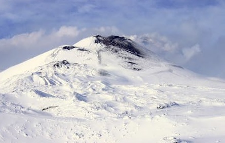 Etna Skiing