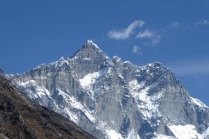 Chinas Breathtaking Peaks