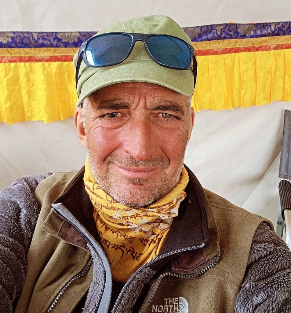 Tunç Fındık Reaches Everest Summit for the 3rd Time!