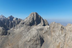 Ecotherapy in the Mountains How Nature Heals You, One Peak at a Time